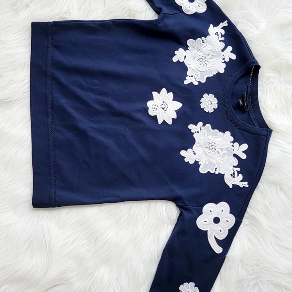 Victoria Beckham for Target Embroidery Sweatshirt - Picture 2 of 3